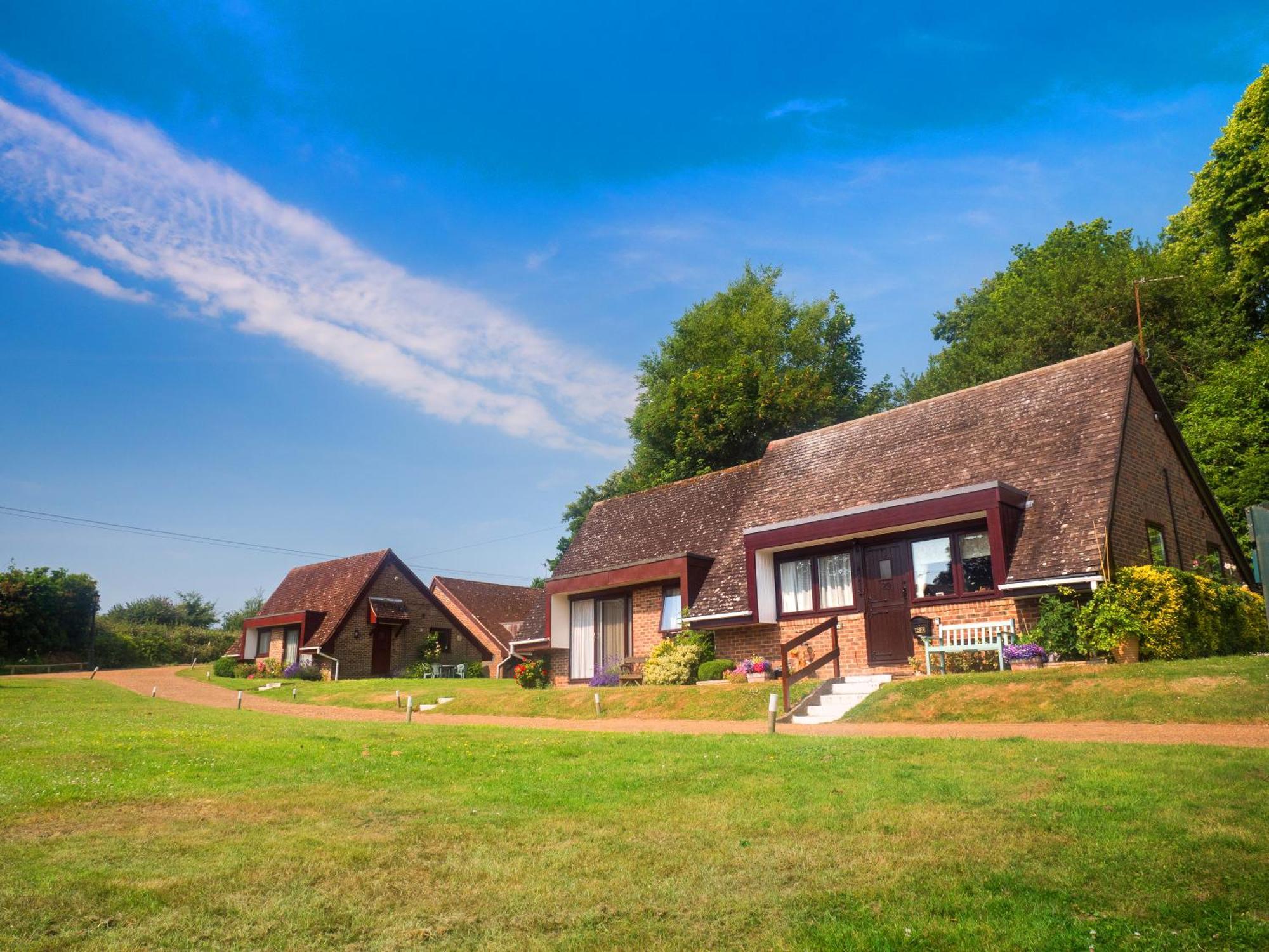 Glyndley Manor Cottages Полгейт Экстерьер фото